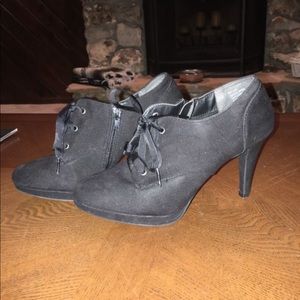 Black lace-up bootcut heels